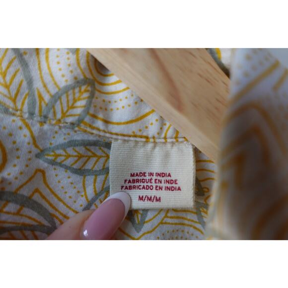 Levis Shirt Mens Medium Floral Relaxed Fit Short Sleeve Casual Tropical Light - Picture 8 of 8